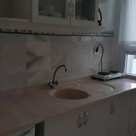 Serena Suites 3*