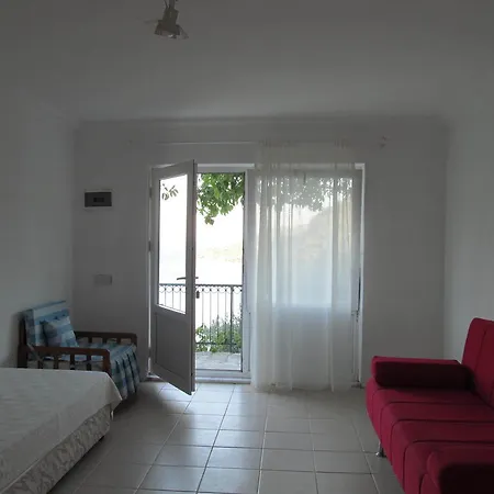 Serena Suites