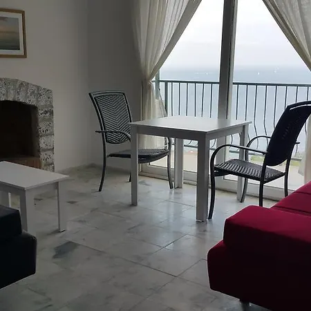 Serena Suites 3* 말마리스