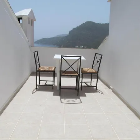 Serena Suites 3* 말마리스