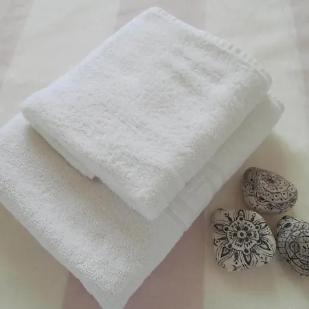 Serena Suites 말마리스