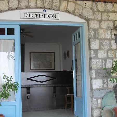 Aparthotel Serena Suites